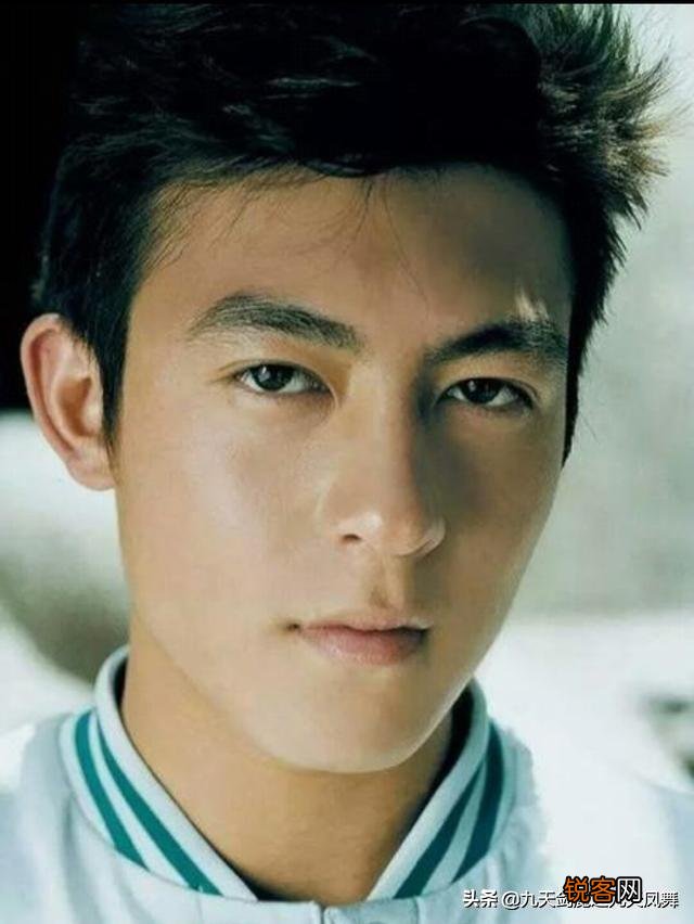哪些男明星年轻时候的容颜是帅到炸裂的,比现在的小鲜肉帅百倍的？