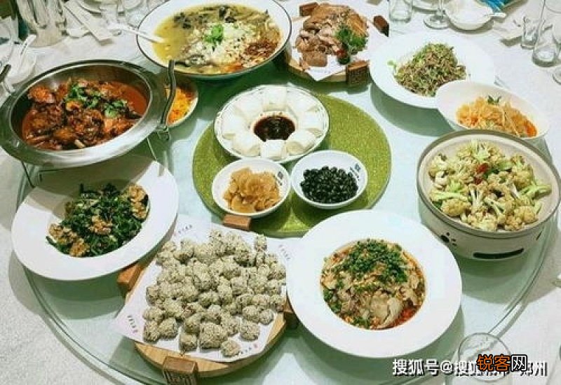 今年年夜饭可以去饭店吃吗2021