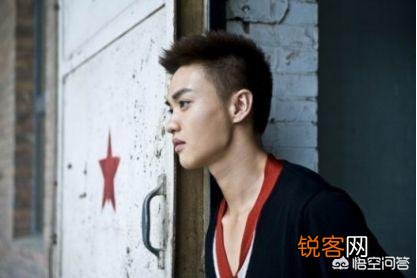 你觉得哪个男明星是年龄越大越帅的呢？