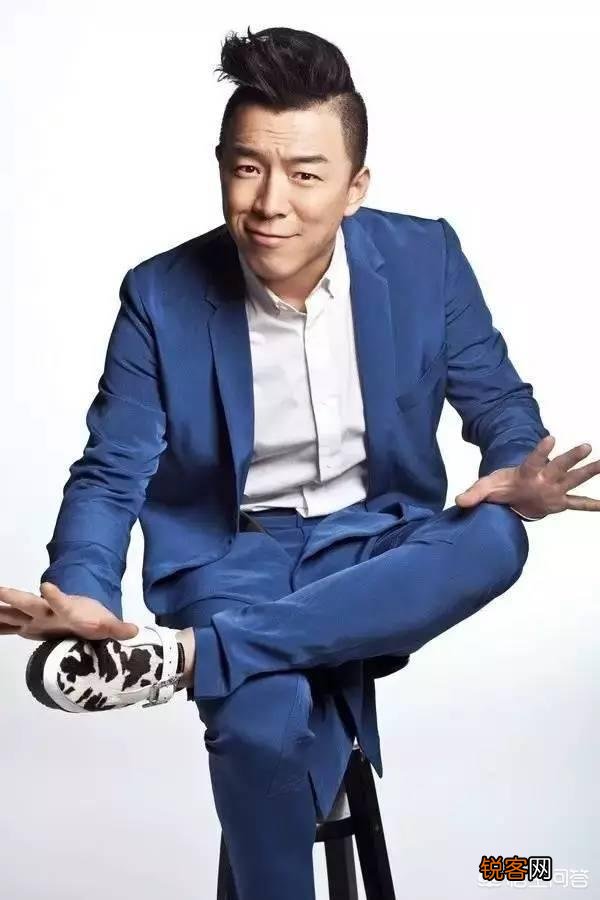 你觉得哪个男明星是年龄越大越帅的呢？