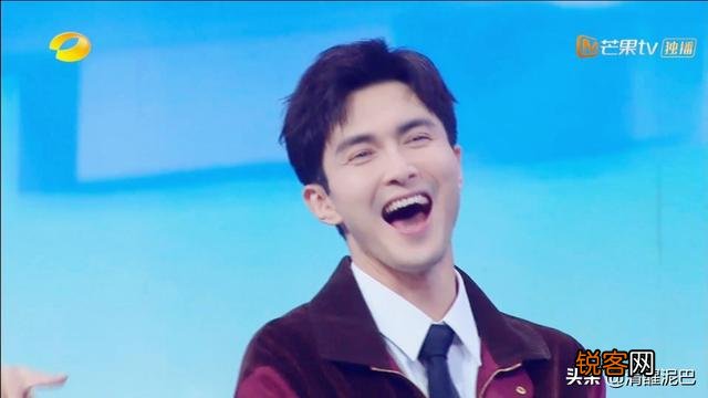 影视剧里有哪些男性人物或着男演员帅还自知的,还不油腻？