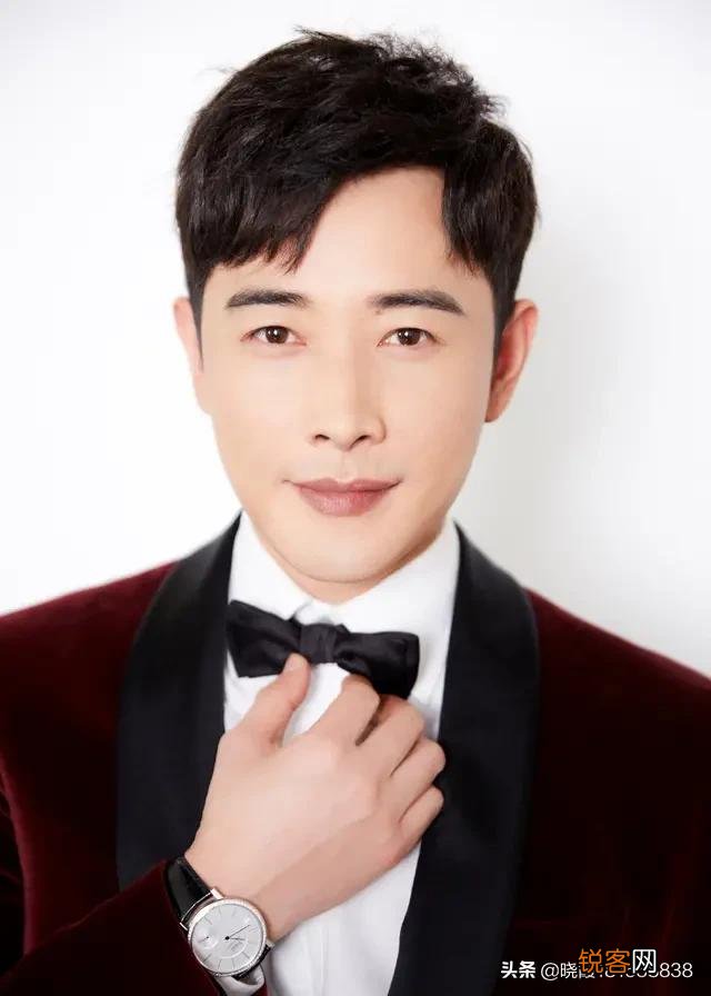 娱乐圈长的帅,又不渣的男性有哪些？