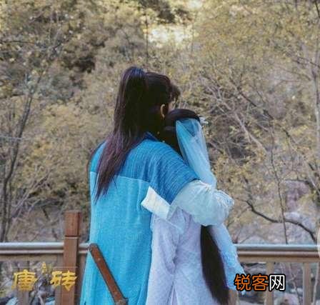 大家认为穿越剧《唐砖》怎么样？番外篇里面的黑衣人又是谁呢？