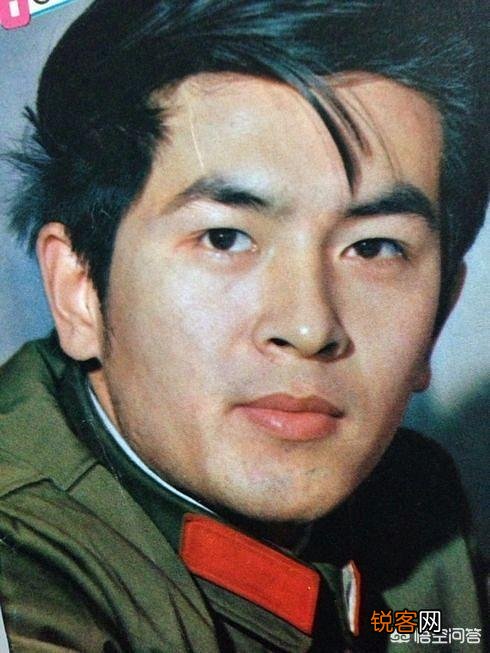 有哪些曾经很帅的男明星？