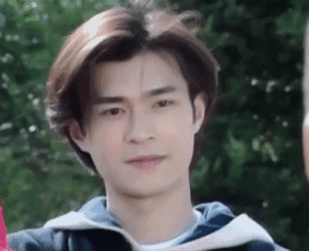 有哪些曾经很帅的男明星？