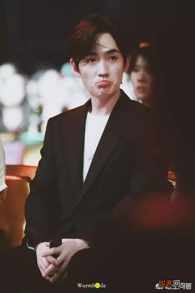 你认为哪位男明星最帅？为什么？