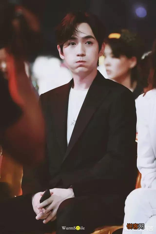 你认为哪位男明星最帅？为什么？
