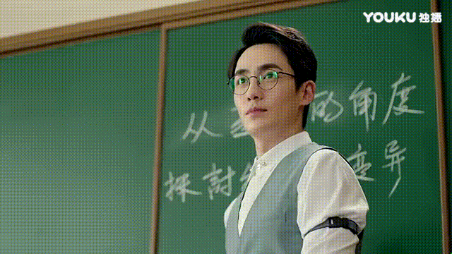 你认为哪位男明星最帅？为什么？