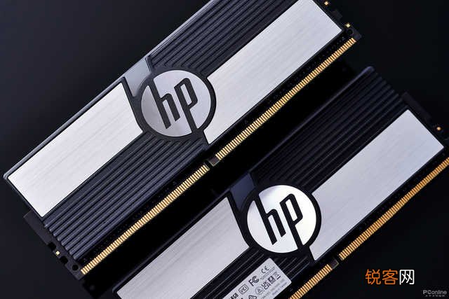 电脑内存条怎么取下来 惠普V10 DDR4-3600 RGB内存评测
