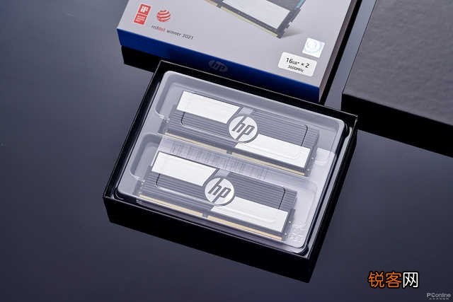 电脑内存条怎么取下来 惠普V10 DDR4-3600 RGB内存评测