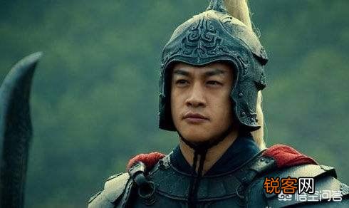 历史上华雄是被谁杀死的？