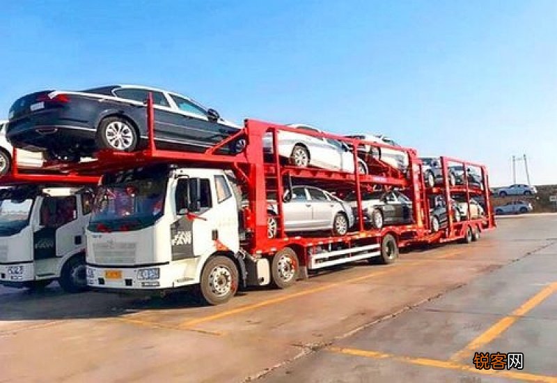 坐飞机是先值机还是先托运行李