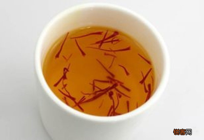 藏红花泡水出现红色是正常的吗