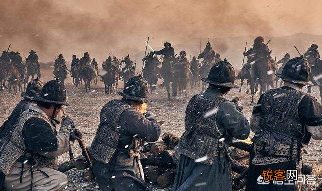 朱元璋不用百姓一粒粟就能养兵百万,为何崇祯却无钱发军饷？你怎么看？