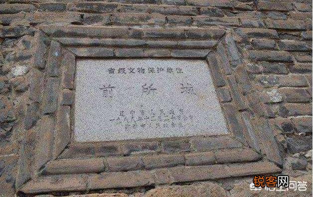 朱元璋不用百姓一粒粟就能养兵百万,为何崇祯却无钱发军饷？你怎么看？