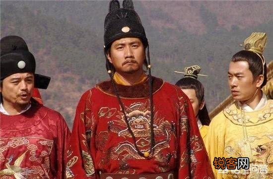 朱元璋不用百姓一粒粟就能养兵百万,为何崇祯却无钱发军饷？你怎么看？