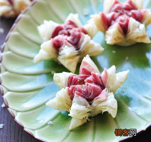 荷花酥