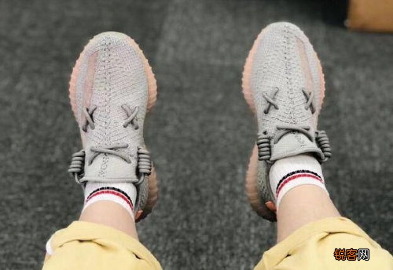 椰子鞋带简易系法 椰子鞋带简易系法教程