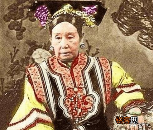 慈禧拿海军经费修园子了吗？