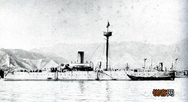 到底是李鸿章挪用了北洋水师的经费还是慈禧太后？