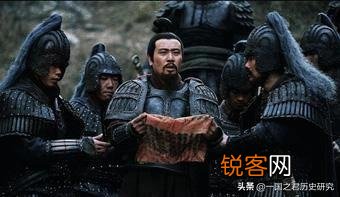 东汉末年,像刘备这样到处游走的集团,他的军费从何而来？