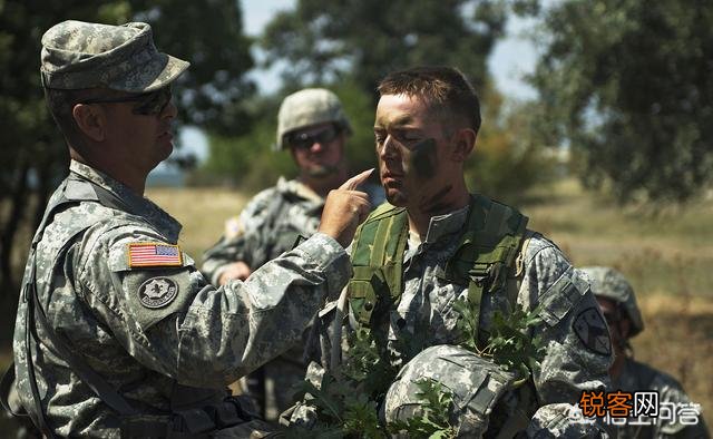 美国一年军费已经近7200亿美元,如果美国把这些钱都用来搞建设,美国会是什么样？