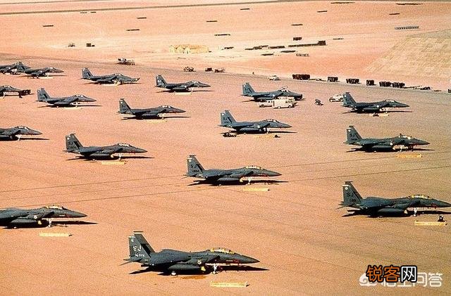 美国一年军费高达7000亿,拥有4万架战机 ,为何一直都拖不垮？