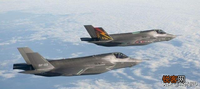 美国一年军费高达7000亿,拥有4万架战机 ,为何一直都拖不垮？