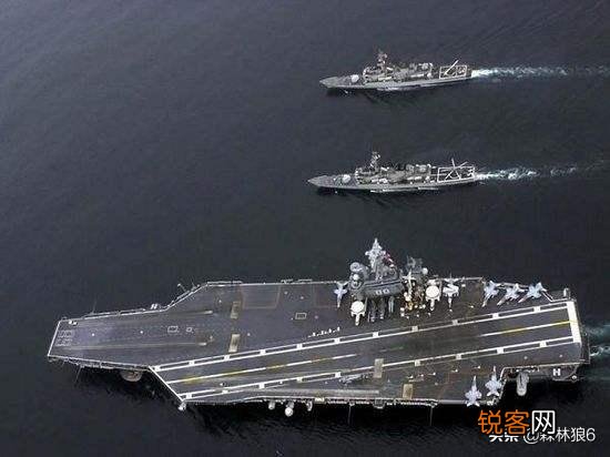 美国一年军费高达7000亿,拥有4万架战机 ,为何一直都拖不垮？
