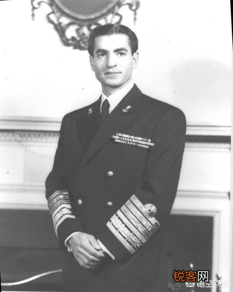 伊朗末代皇帝巴列维的后人结局如何？