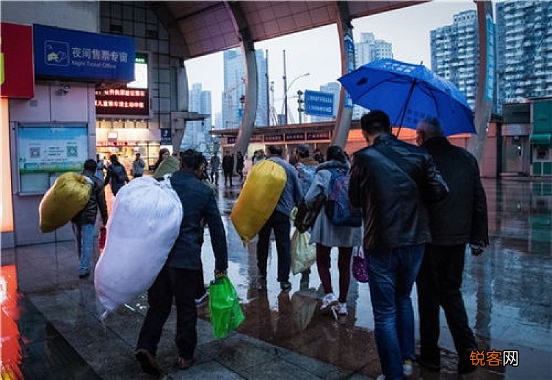 2021春节外地返乡人员隔离期间吃住要自费吗