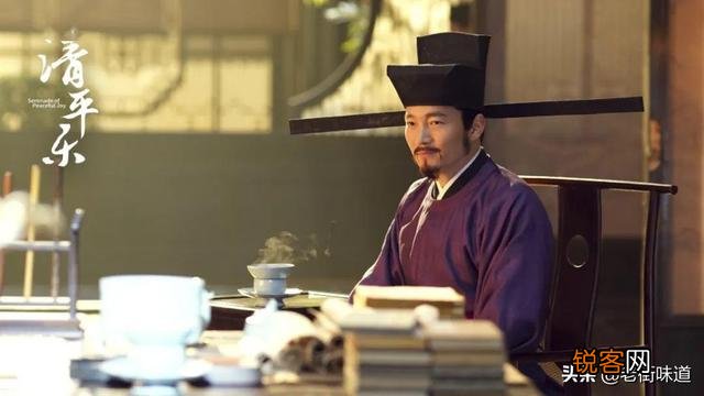什么诗词叫七律？七律诗有哪些特性？