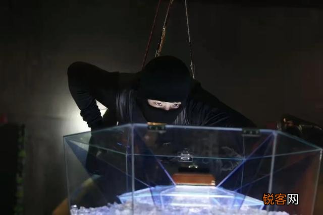 《疯狂的石头》好在哪？