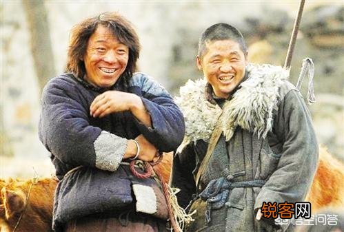 《人间·喜剧》为何不如《疯狂的石头》,艾伦演技比不过黄渤吗？