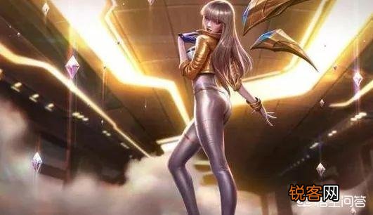 《英雄联盟》中,卡莎应该如何出装才能使伤害最大化？