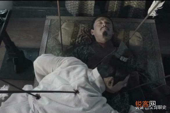 吴起被杀时为什么趴在楚悼王尸体上？