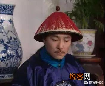 雍正当皇帝的时候圈禁了他很多兄弟,到乾隆的时候,他是怎么对待这些叔伯的？