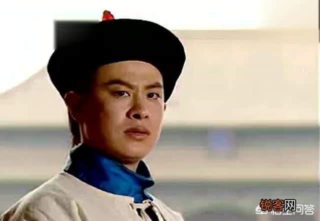 雍正当皇帝的时候圈禁了他很多兄弟,到乾隆的时候,他是怎么对待这些叔伯的？