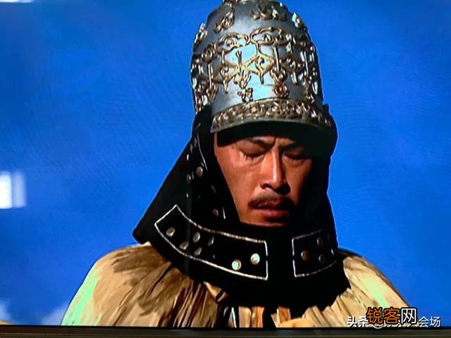 《康熙王朝》胤禔钟情宝日龙梅,康熙为何当着他的面与宝日龙梅云雨？胤禔心里疼吗？