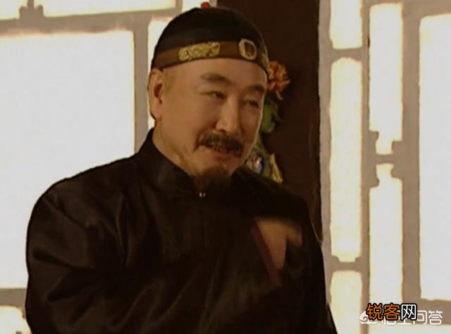 雍正王朝中：邬思道离开雍正皇帝,为何没有投奔年羹尧,而选择了李卫？