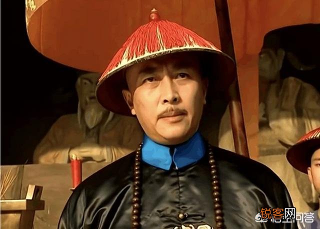 雍正王朝中：邬思道离开雍正皇帝,为何没有投奔年羹尧,而选择了李卫？