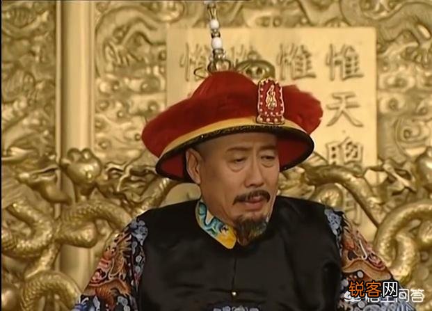 《雍正王朝》中,康熙既然已经决定把皇位传给雍正,为什么不提前把十三阿哥放出来？