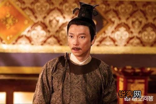 康熙作为千古一帝,为何不亲自把雍正扶上位当几年太上皇,避免九王夺嫡的局面发生？