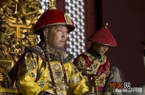 康熙作为千古一帝,为何不亲自把雍正扶上位当几年太上皇,避免九王夺嫡的局面发生？