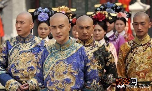 九子夺嫡中九位阿哥是什么下场？除了老四一党,其余七人悲惨至极？