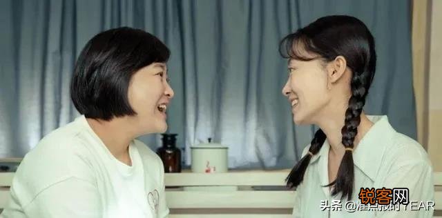 《李焕英》影史票房第二,何以铸就如此成绩？