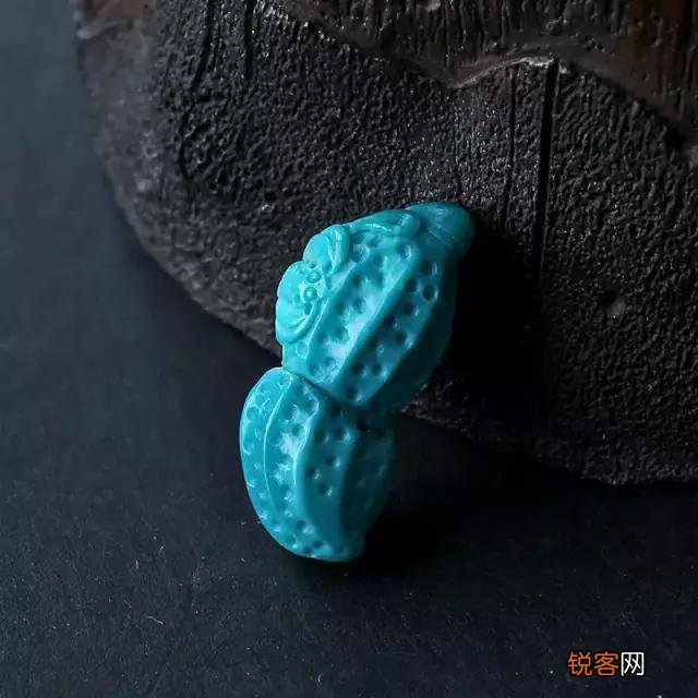文玩圈里,老玩友所说的“三高”和“三无”,是什么意思？