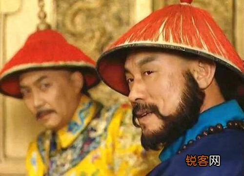 《雍正王朝》中,年羹尧做四川提督和陕甘总督,为什么都是八爷党在提携呢？