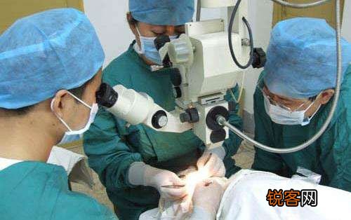 白内障是怎样回事？白内障能用药治好吗