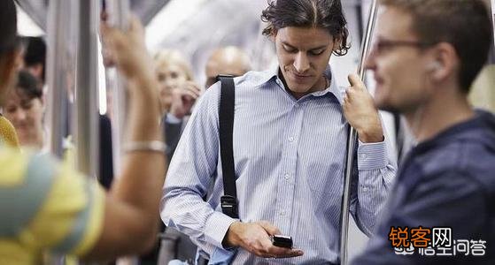 为什么女人更喜欢坏男人？喜欢坏男人哪些点？